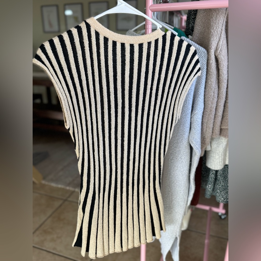 NWT Zara Stripped Top - Picture 4 of 6